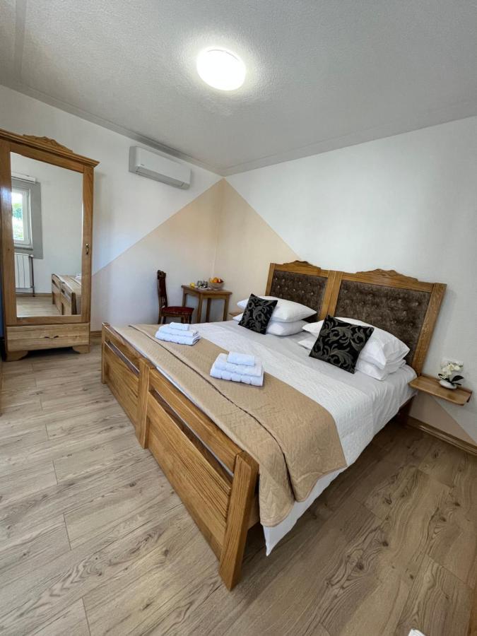 Mountain View Rooms Zadvarje Exterior foto