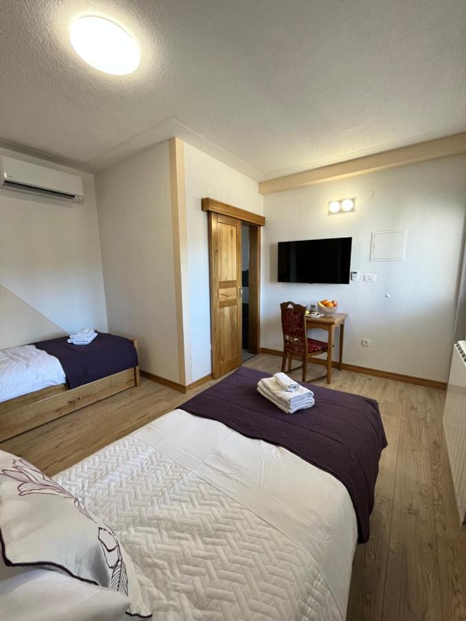 Mountain View Rooms Zadvarje Exterior foto